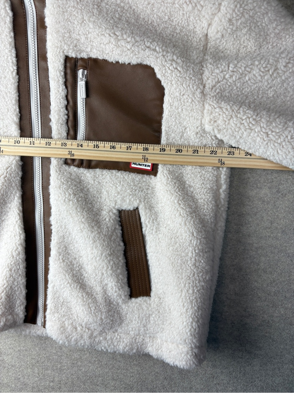 NWT Hunter Emma High Pile Fleece Jacket Cream Brown Cozy Sherpa Coat Medium - Picture 14 of 16